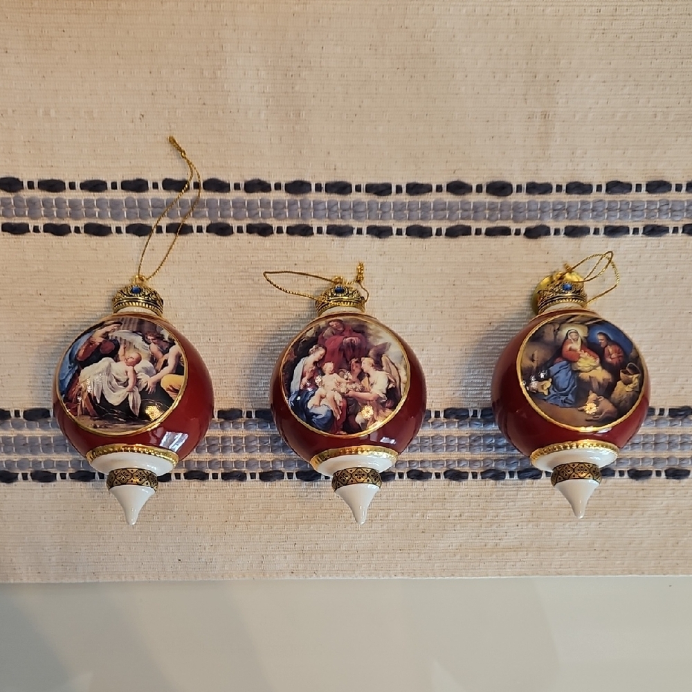 Bradford Editions 'Promise Of A Saviour' Heirloom Porcelain Ornaments